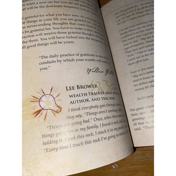 THE SECRET by Rhonda Byrne Hardcover Worldwide Bestseller Book 2018 2nd Print - Picture 8 of 12
